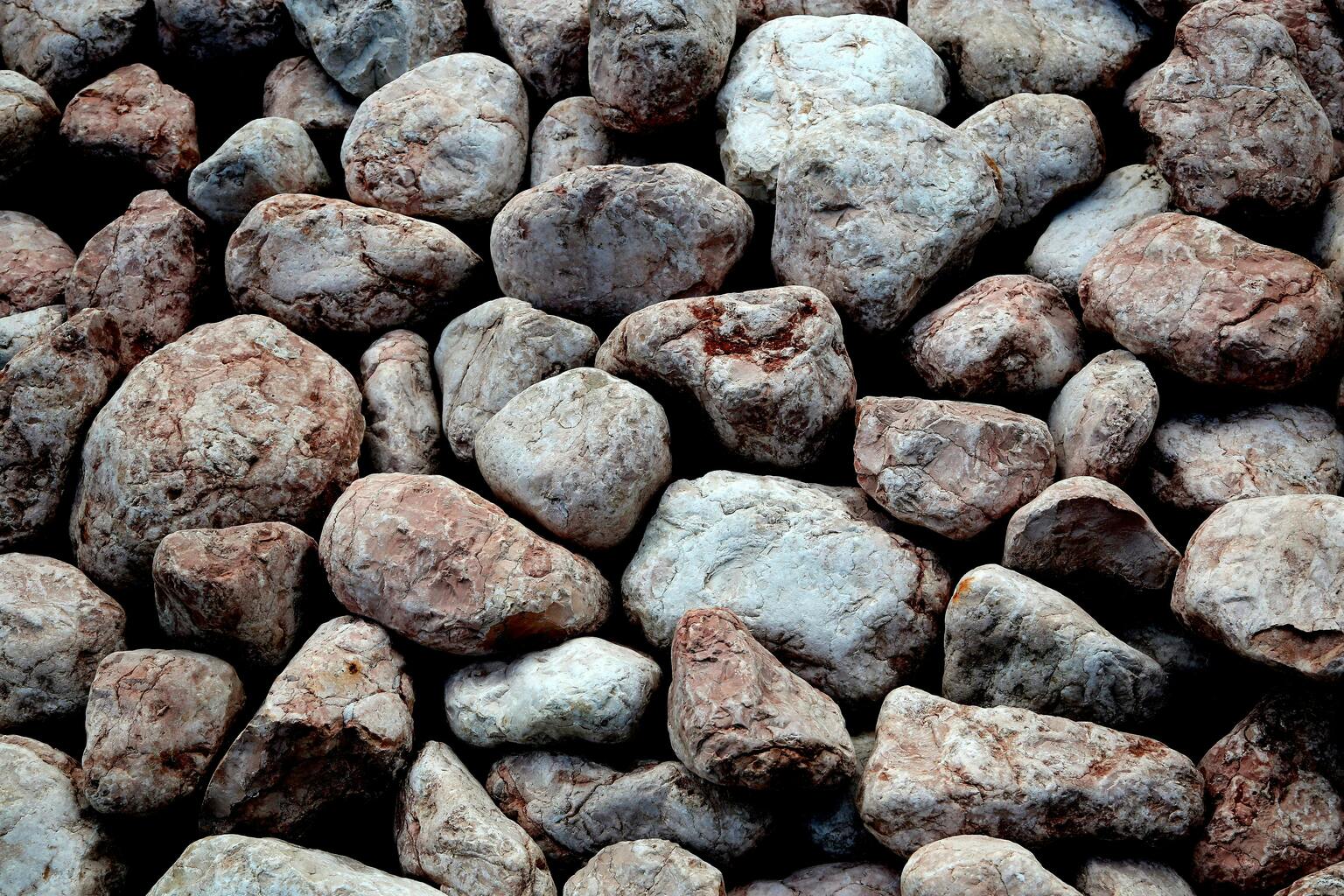 Decorative Boulders & Stone